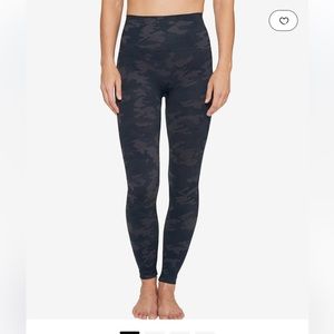 Spanx camo seamless leggings